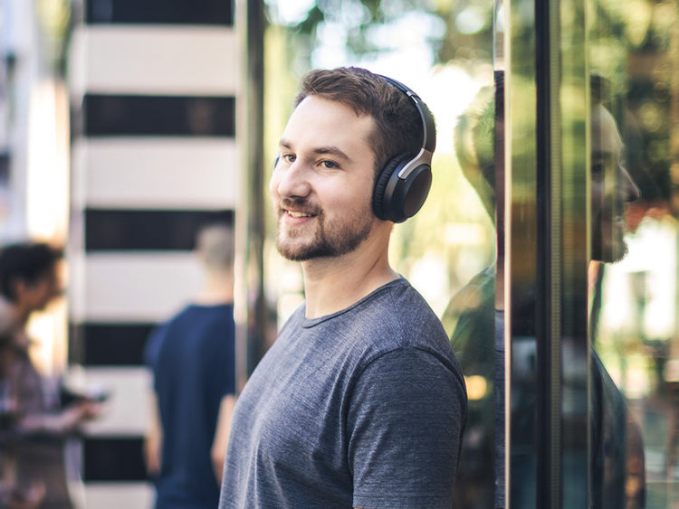 Aria 3 Noise Cancelling Headphones with Mic, Bluetooth for personal outdoor calls and everyday listening.