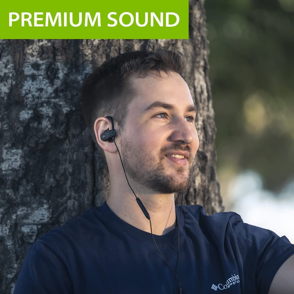 C171 Wired USB-C Earbuds for Sports and Running, crisp audio with an emphasis on well-balanced, high-quality sound levels.