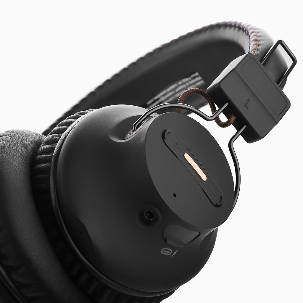 C519M Type C Bluetooth Gaming Set for Nintendo Switch, PC, PS4 with independent volume control